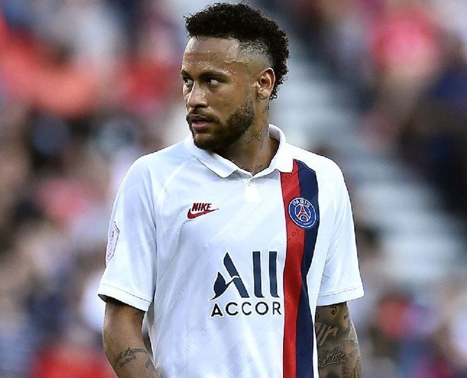 Rafael duro con Neymar: “Non è un leader e il calcio non è la sua priorità” preview