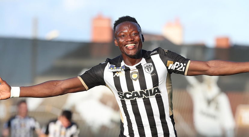 DALLE STRADE DI N’DJAMENA ALLA TRIPLETTA DA RECORD: CASIMIR NINGA, UN SUBENTRANTE DI LUSSO PER L’ANGERS preview