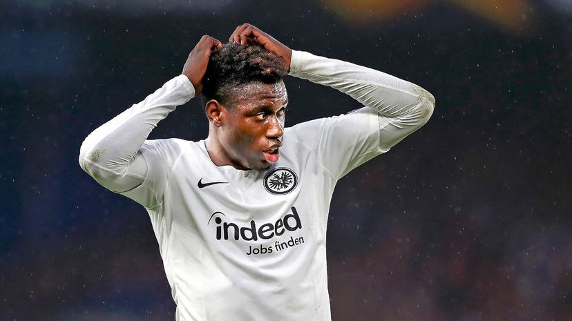 Bild: Da Costa dell’Eintracht denuncia sua madre per avergli rubato sei maglie da calcio preview