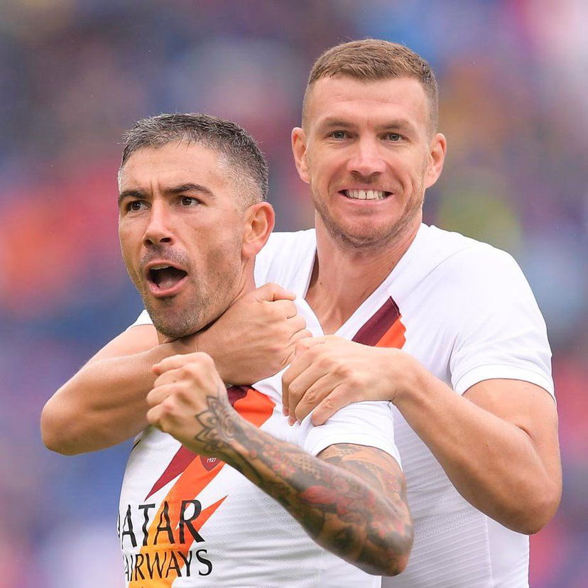 Kolarov: “Ringrazio la Roma per il rinnovo, voglio migliorarmi ancora” preview