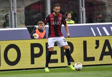 Dijks risponde a Mihajlovic: “Assolutamente falso che voglio lasciare il Bologna, sono fiero e onorato di vestire questa maglia” preview