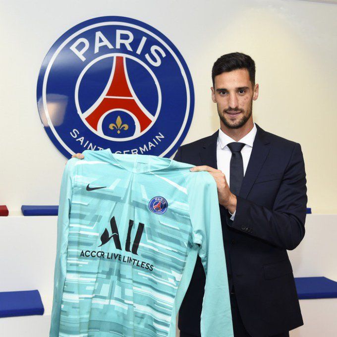 Paris Saint Germain, ufficiale l’arrivo di Sergio Rico preview