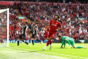 Premier, quattro su quattro per il Liverpool: 3-1 al Newcastle e primato a punteggio pieno preview