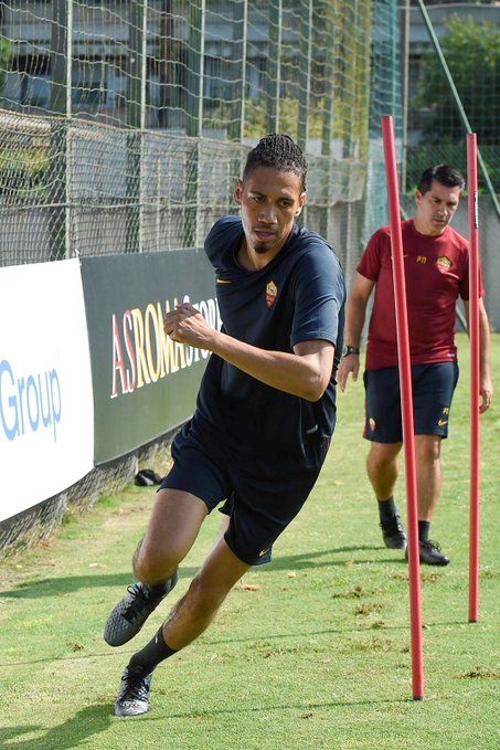 Roma, finalmente Smalling: contro l’Atalanta sarà battesimo di fuoco preview
