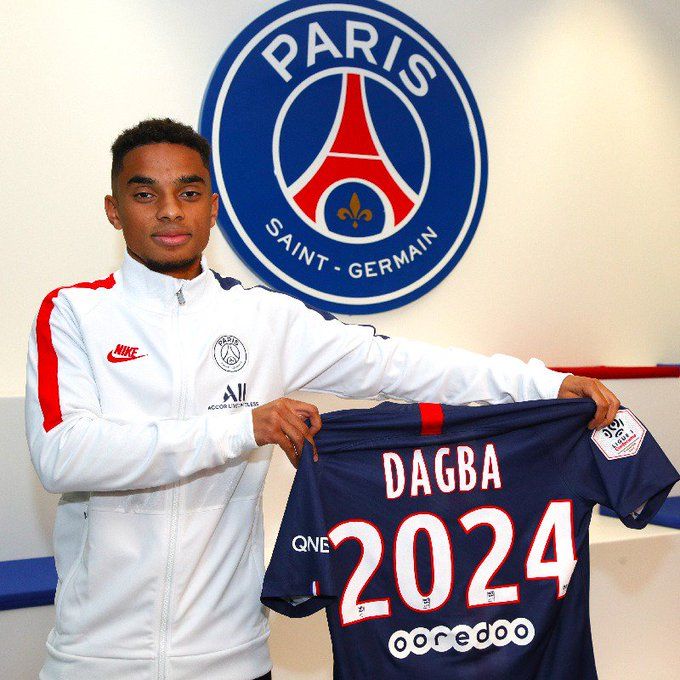 Psg, blindato il gioiellino Dagba: è ufficiale il rinnovo fino al 2024 preview