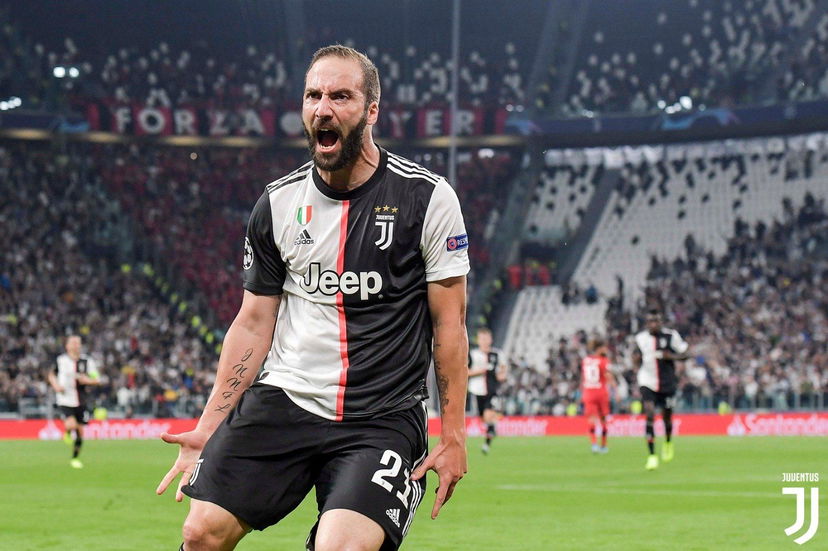 Il tecnico dei LA Galaxy: “Magari Higuain, ma se lascerà la Juve andrà al River Plate” preview