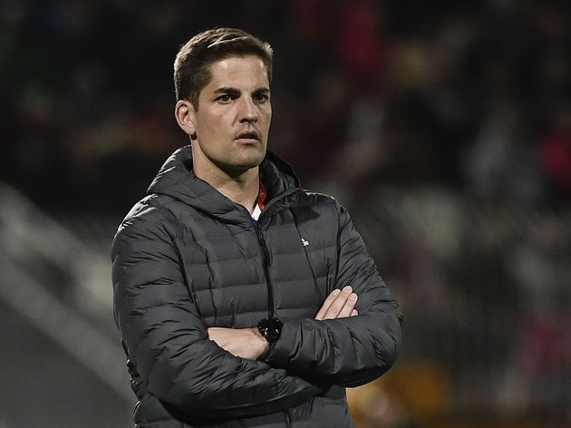 Ufficiale: il Granada esonera il tecnico Robert Moreno. Panchina affidata a Torrecilla preview