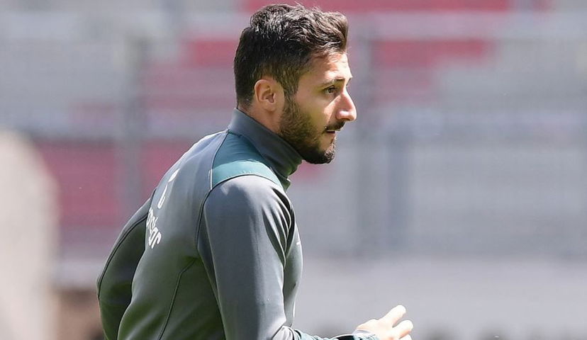 St. Pauli, licenziato Cenk Sahin: aveva pubblicato un post pro Erdogan preview