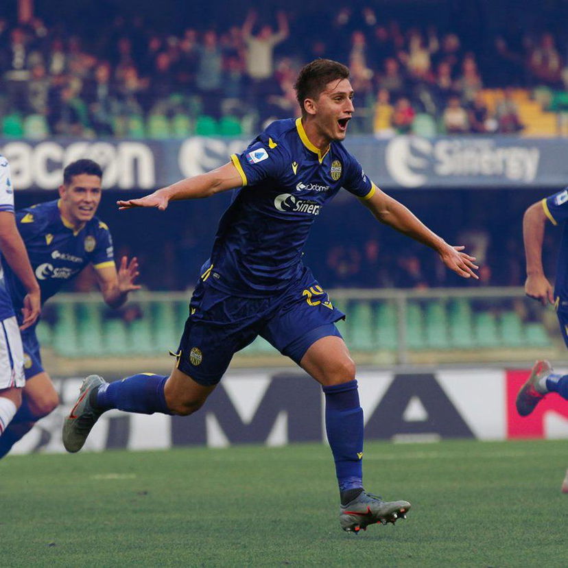 Roma, Kumbulla a Fiumicino: visite mediche e poi la firma preview