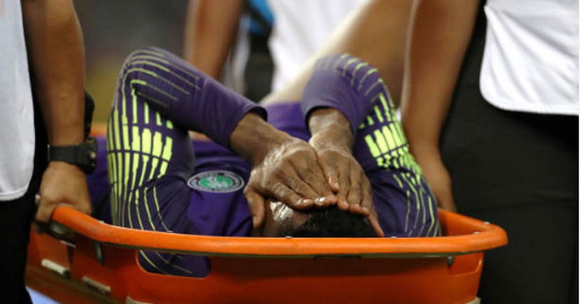 Nigeria, brutto infortunio per Uzoho: il portiere rischia un lungo stop preview