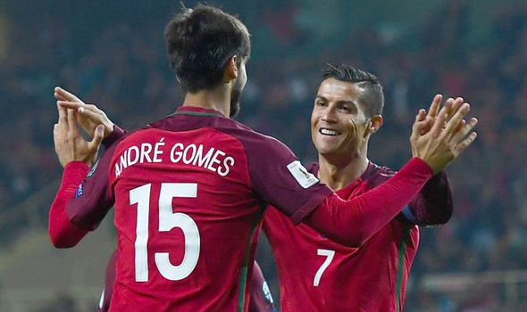 Il ct del Portogallo: “Ronaldo l’ho visto sereno. Il futuro? Alla Juve gli piace, ma…” article-post