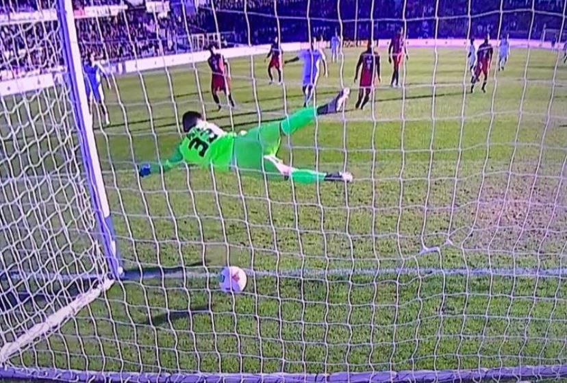 Serie B, incredibile gol fantasma a Cosenza: l’arbitro non vede il pari dell’Empoli. Le immagini preview