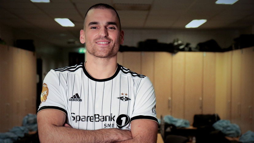 Ufficiale: Rosenborg, preso l’attaccante svedese Islamovic preview