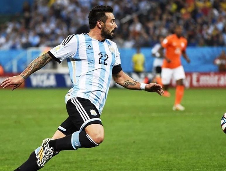 Lavezzi: “Servirà un Napoli aggressivo. Kvaratskhelia? Si sta adattando bene, farà grandi cose” article-post