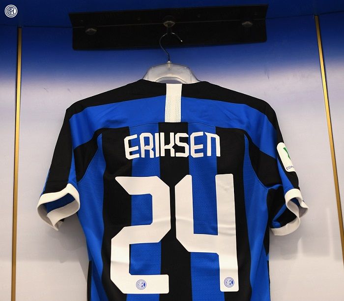 Inter-Fiorentina, nello spogliatoio nerazzurro c’è anche la maglia di Eriksen preview