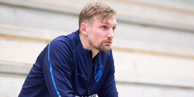 Una vita al Goteborg e una parentesi al Cagliari: tutto su Eriksson, giocatore vicino al Genoa preview