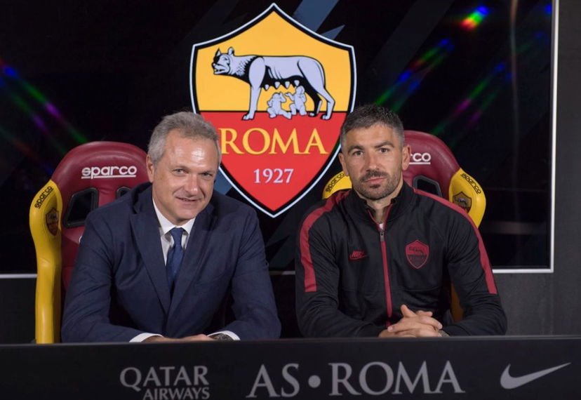 Ufficiale: Roma-Kolarov, c’è la firma sul rinnovo. La nota preview