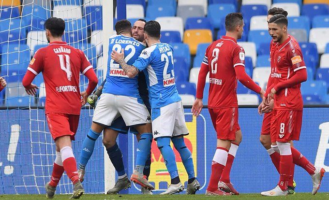 Doppio Insigne lancia il Napoli in Coppa, Perugia ko. Ospina si riscatta parando un rigore preview