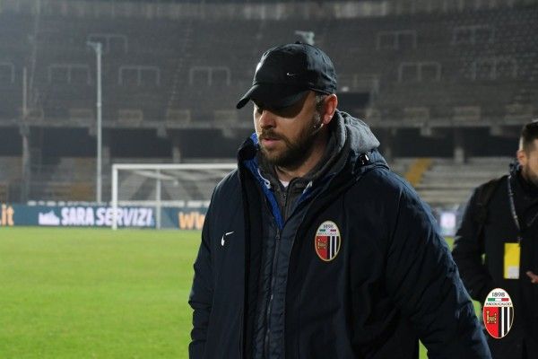 Ora è anche ufficiale: l’Ascoli esonera Zanetti. Abascal ad interim preview