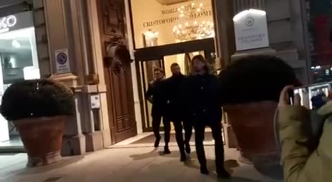 Vertice terminato tra Giuntoli e l’agente di Politano. Il video preview