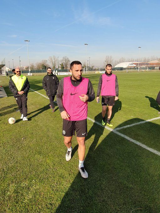 Molinaro si allena con il Venezia: il comunicato del club preview