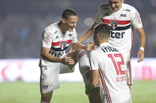 CLASSE PURA E GOL A RITMO DI SAMBA: ANTONY, IL FUTURO DELL’AJAX article-post