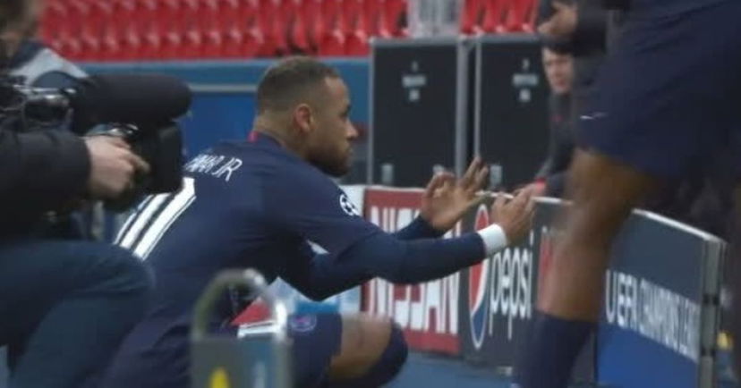 Psg-Borussia, i francesi prendono in giro Haaland a fine gara. Le foto preview