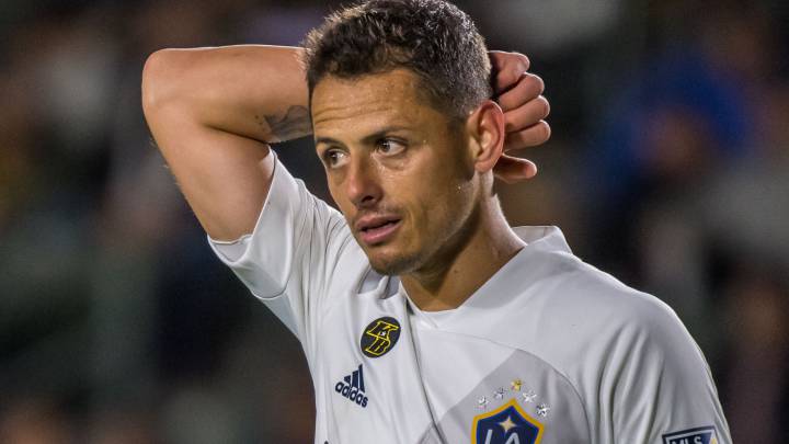 Chicharito Hernandez: “Perché io guadagno tanto e i medici nulla? Non capisco” preview