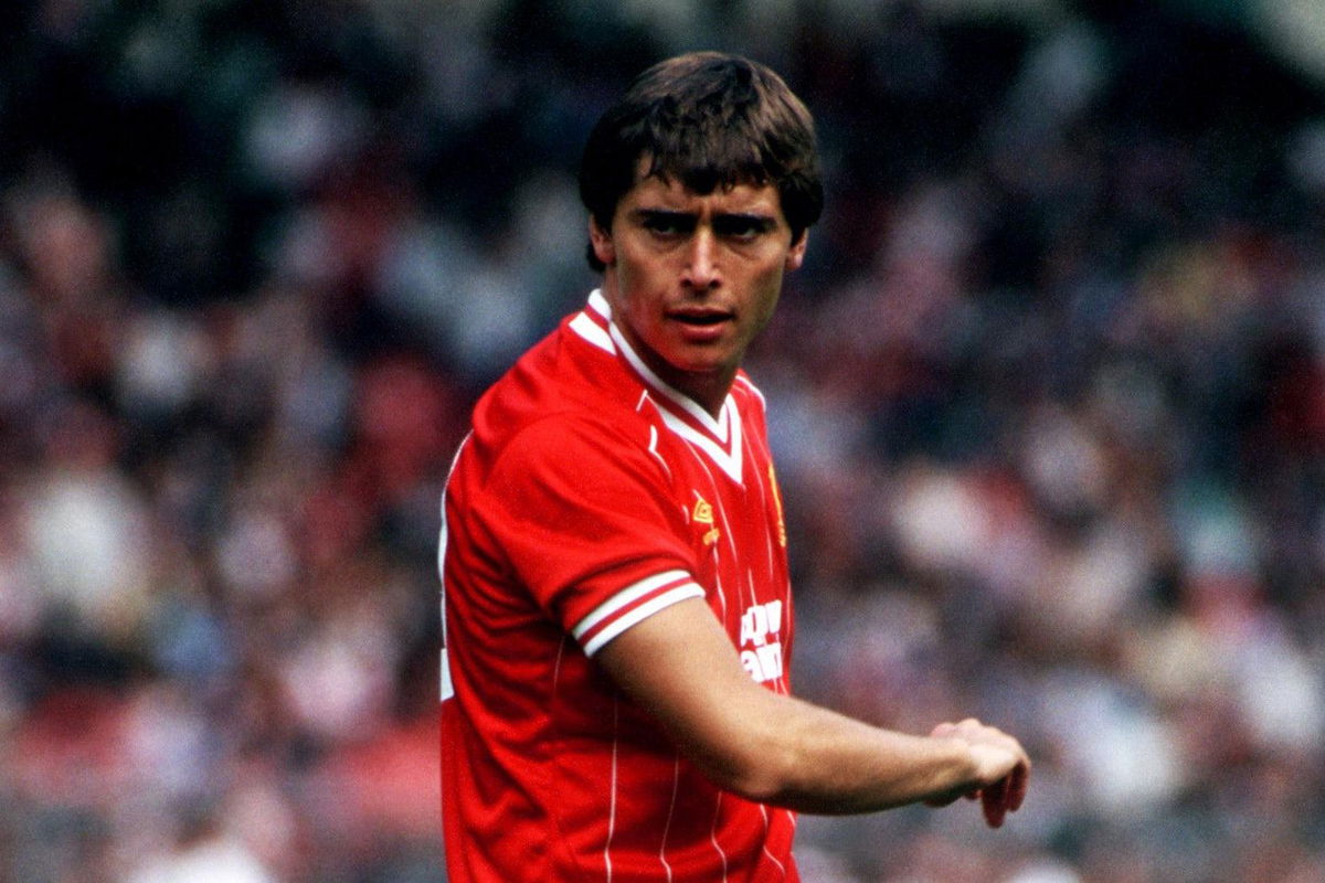 Morto Michael Robinson: vinse tutto con il Liverpool nel 1984 article-post