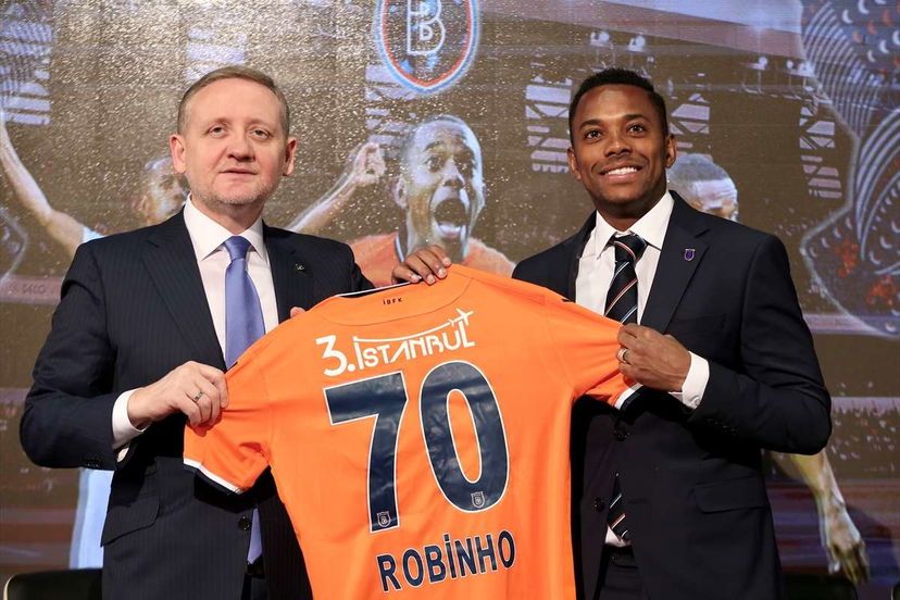 Robinho: “Ibra è arrogante in senso buono. A Madrid, Beckham stava sempre coi brasiliani” preview