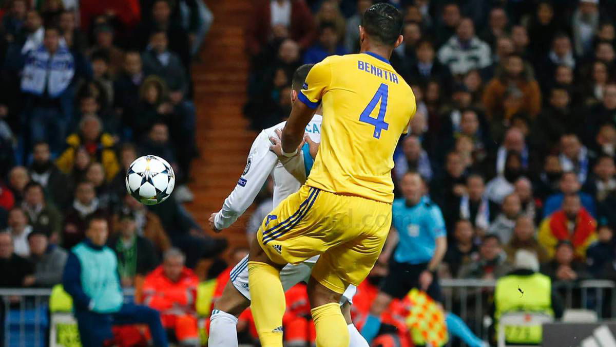 Benatia torna su Real Madrid-Juventus: “Sappiamo tutti cosa succede quando giochi al Bernabeu in Champions” article-post