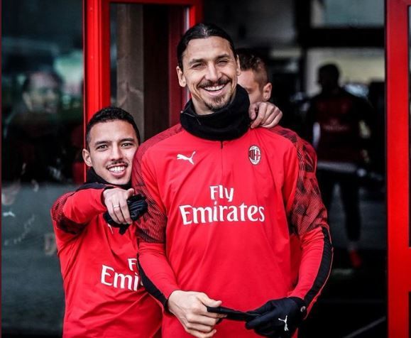 Bennacer: “Se incrocio CR7 o Messi non vado in processione a rendergli omaggio. Sul Milan…” preview