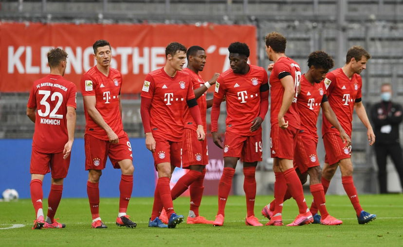 Bundesliga, goleada Bayern: 5-2 all’Eintracht e +4 sul Borussia preview