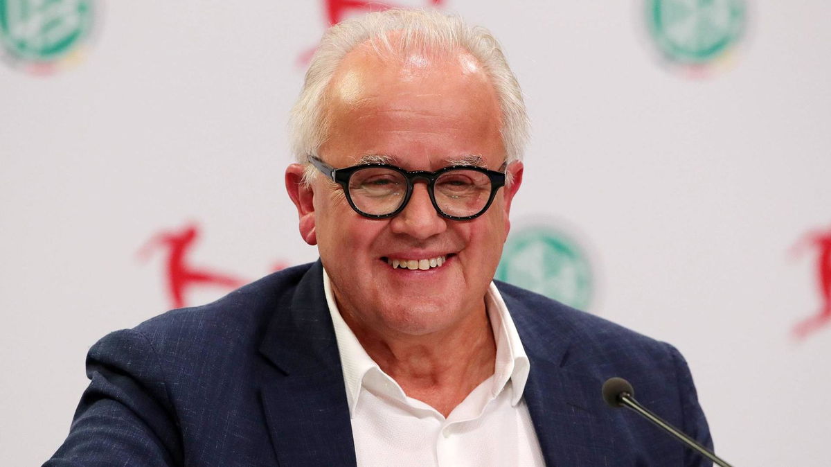 Presidente Federcalcio tedesca: “Non solo la Bundesliga, lavoriamo per far ripartire anche gli altri tornei” article-post