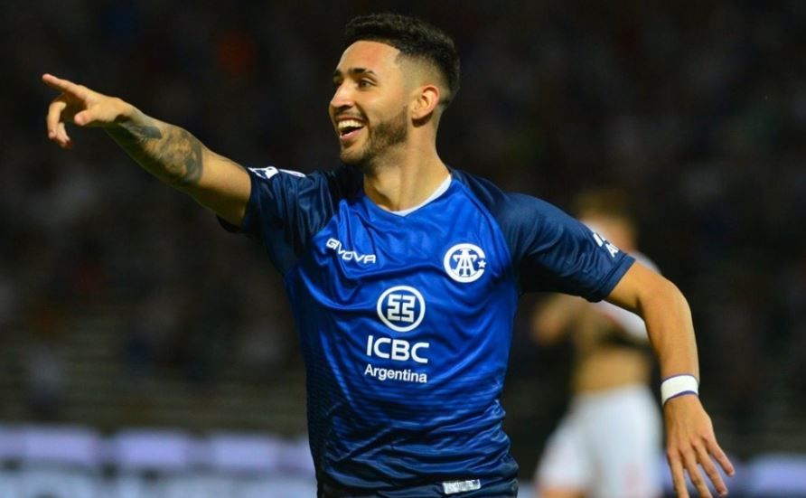 CLASSE PURA E NUMERI DA PREDESTINATO: NAHUEL BUSTOS, IL DIEZ CHE INCANTA IN ARGENTINA article-post