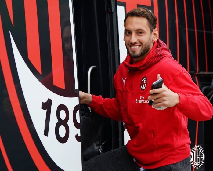 Milan, i convocati di Pioli. C’è Calhanoglu, out Ibra, Hernandez e Bennacer preview