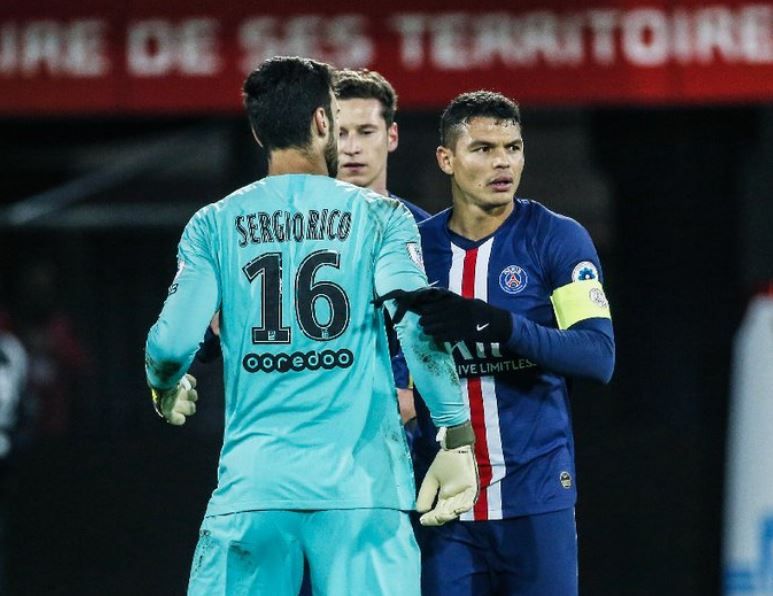 Il Psg annuncia: “Thiago Silva, Choupo-Moting e Sergio Rico rinnovano fino al termine della stagione” preview