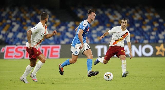 Insigne inventa, la Roma perde ancora, il Napoli la aggancia preview