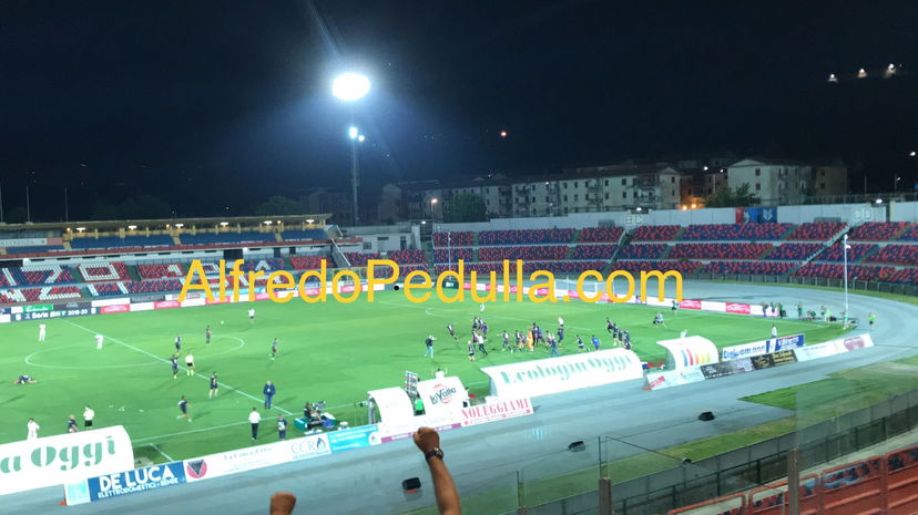 Cosenza, storia di un miracolo: salvezza diretta preview
