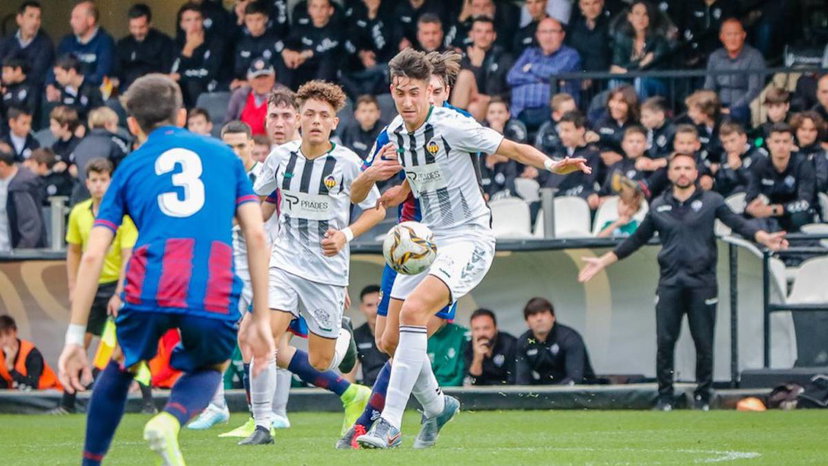 Dalla Spagna: il Real Madrid acquista un giovane attaccante di 16 anni preview