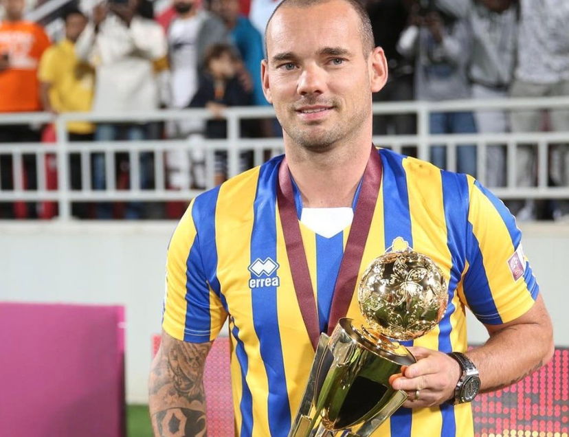 Sneijder: “Non avrei mai potuto essere allenato da una donna. È una follia” preview