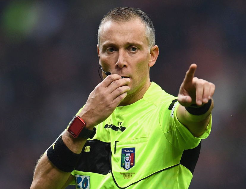 Derby: l’arbitro Valeri si infortuna al 30’ st: al suo posto il quarto uomo Chiffi preview