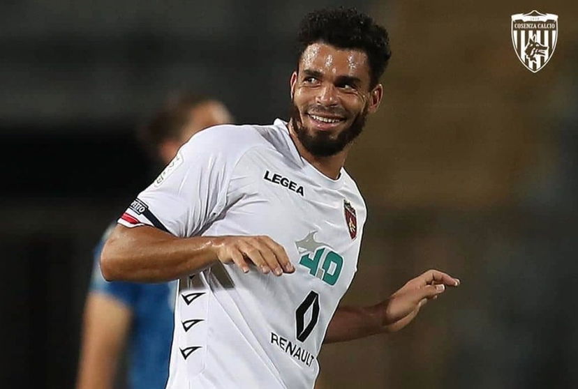 RIVIÈRE, DA HENRY ALLA CAPRIOLA: LO SPETTACOLO MARTINICANO A COSENZA preview