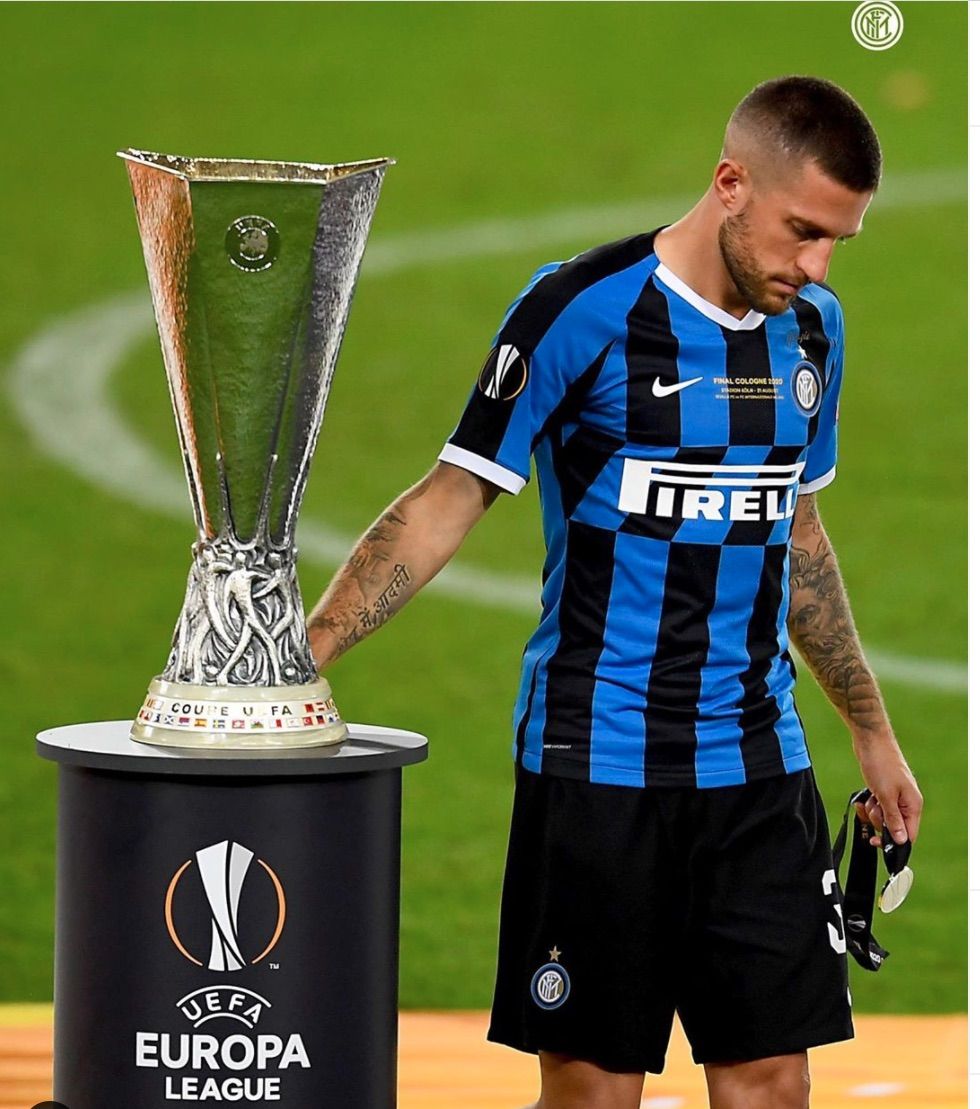 Esclusiva: contatto Fiorentina-Inter per Biraghi e Dalbert. I dettagli article-post