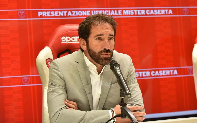 Caserta si presenta a Bari: “Piazza importante, voglio riportare entusiasmo. Costruiremo su un 4-3-3” preview