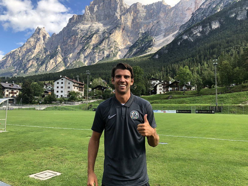 Ceccaroni operato oggi al polso sinistro: il comunicato preview