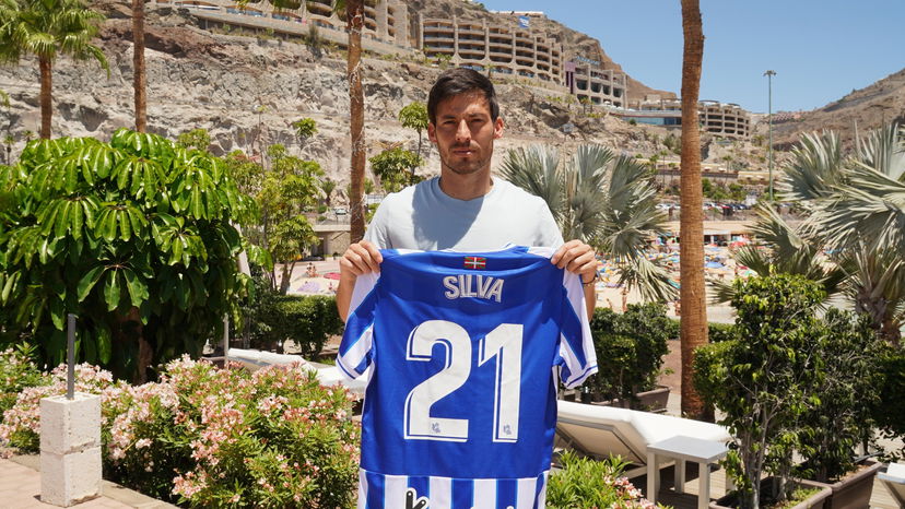 David Silva si presenta: “Avevo tante offerte ma questo club si sposa col mio stile di gioco” preview