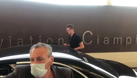 Milik alla Roma. Il video della partenza per le visite preview