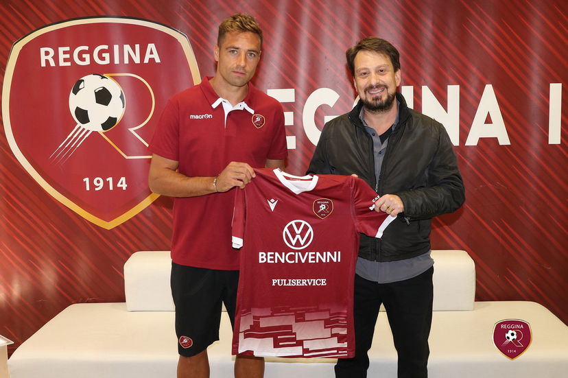 Ora è anche ufficiale: Thiago Cionek si trasferisce alla Reggina preview