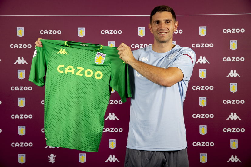 Ufficiale: Emiliano Martinez lascia l’Arsenal e va all’Aston Villa preview